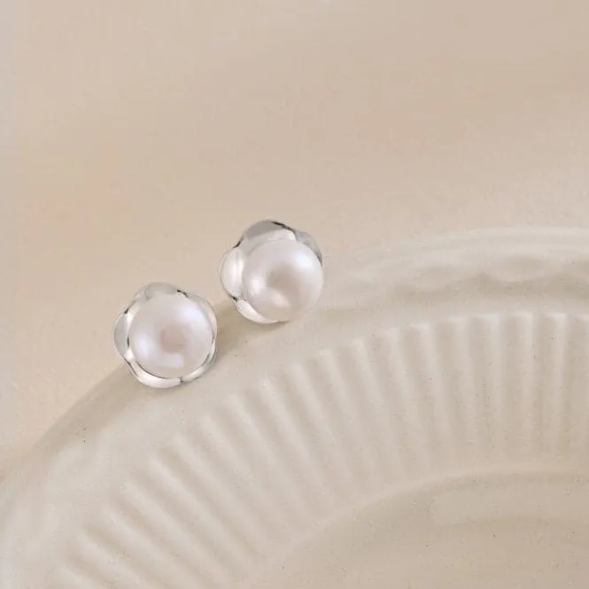 Fresh Water Pearl Wavy Edge Earrings ERLE034