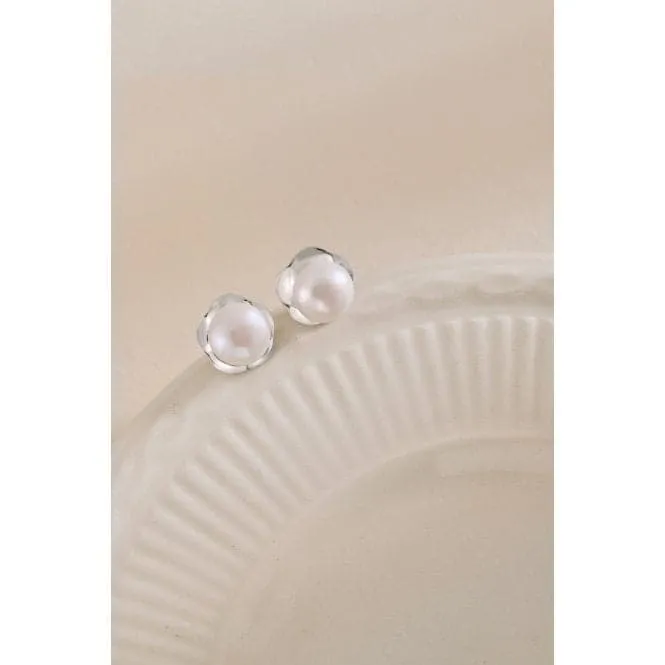 Fresh Water Pearl Wavy Edge Earrings ERLE034