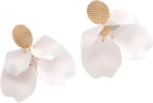 Rose Petal Dangle Earrings for Women Boho Petal Tassel Flower Earrings Statement Resin Floral Tassel Drop Earrings for Women Lady Valentine's Day Gift Jewelry